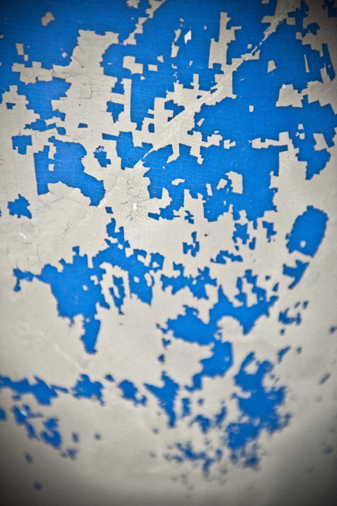 018